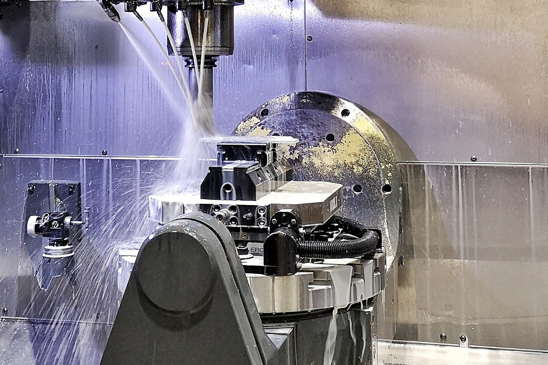 mecanizado con HAKUFORM / HAKUFLUID